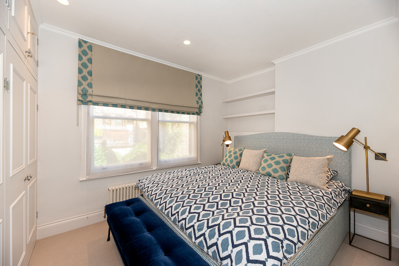 16 Cresswell Gardens, London, SW5 0BQ