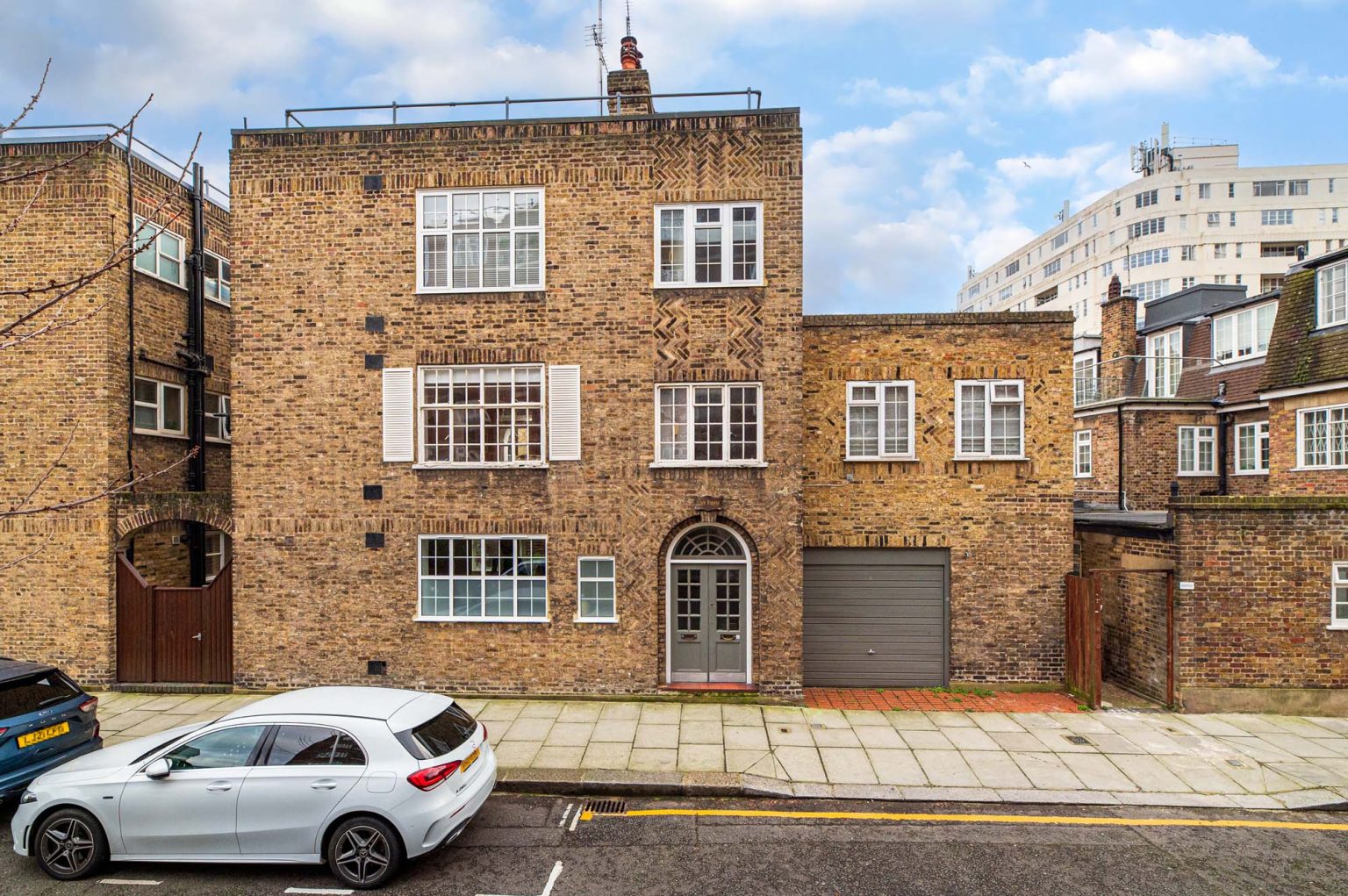 End House, 19 Rosemoor Street, SW3 2LP