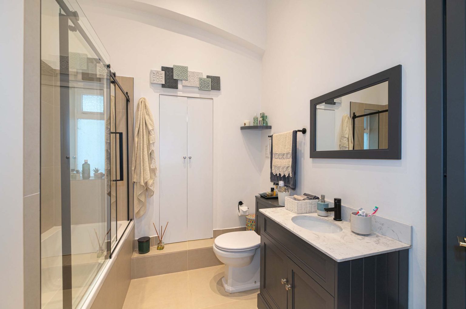 36 Ennismore Gardens Mews, London SW7 1HZ